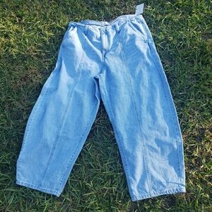 Universal Thread Large 17 Jeans